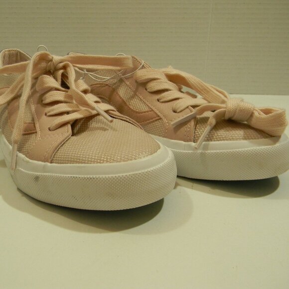 Blowfish Malibu Sneakers Dusty Pink Size 8M NWOT - Picture 3 of 8